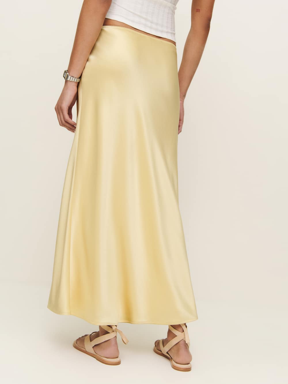 Reformation Petites Layla Satin Skirt - Blonde
