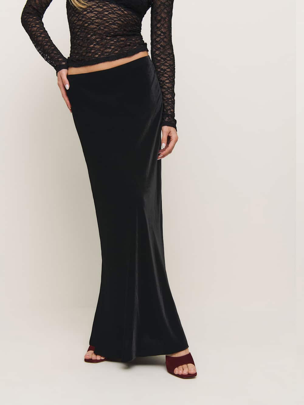Reformation Bella Velvet Skirt - Black
