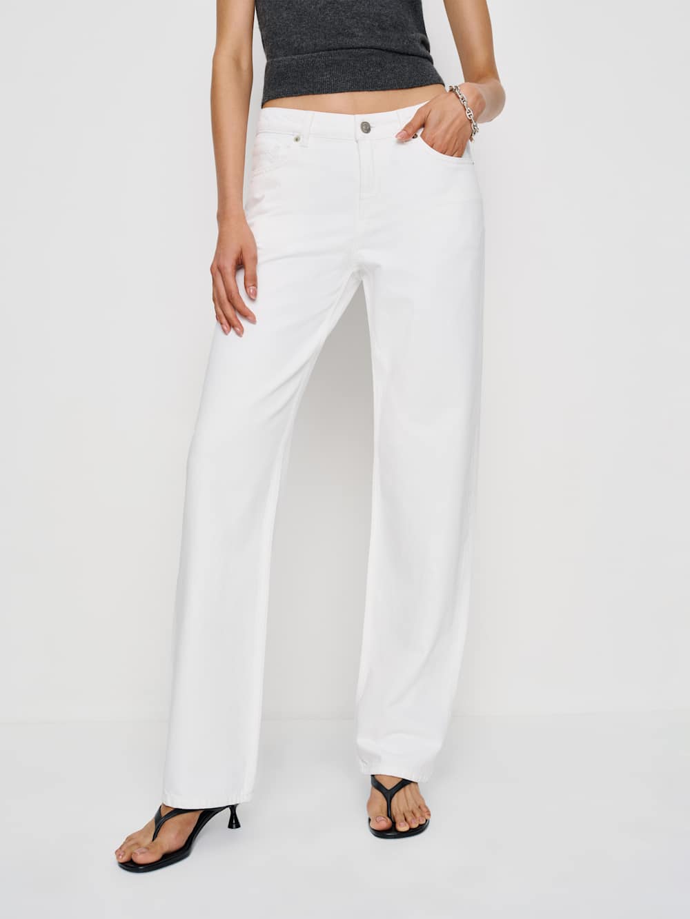 Reformation Charlee Low Rise Straight Leg Jeans - Optic White