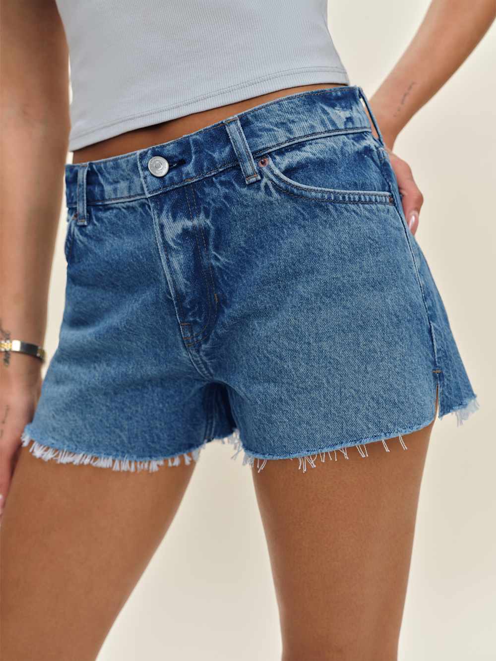 Reformation Sutton Low Rise 2.5” Slouchy Jean Shorts - Pelican Pepper Embroidery