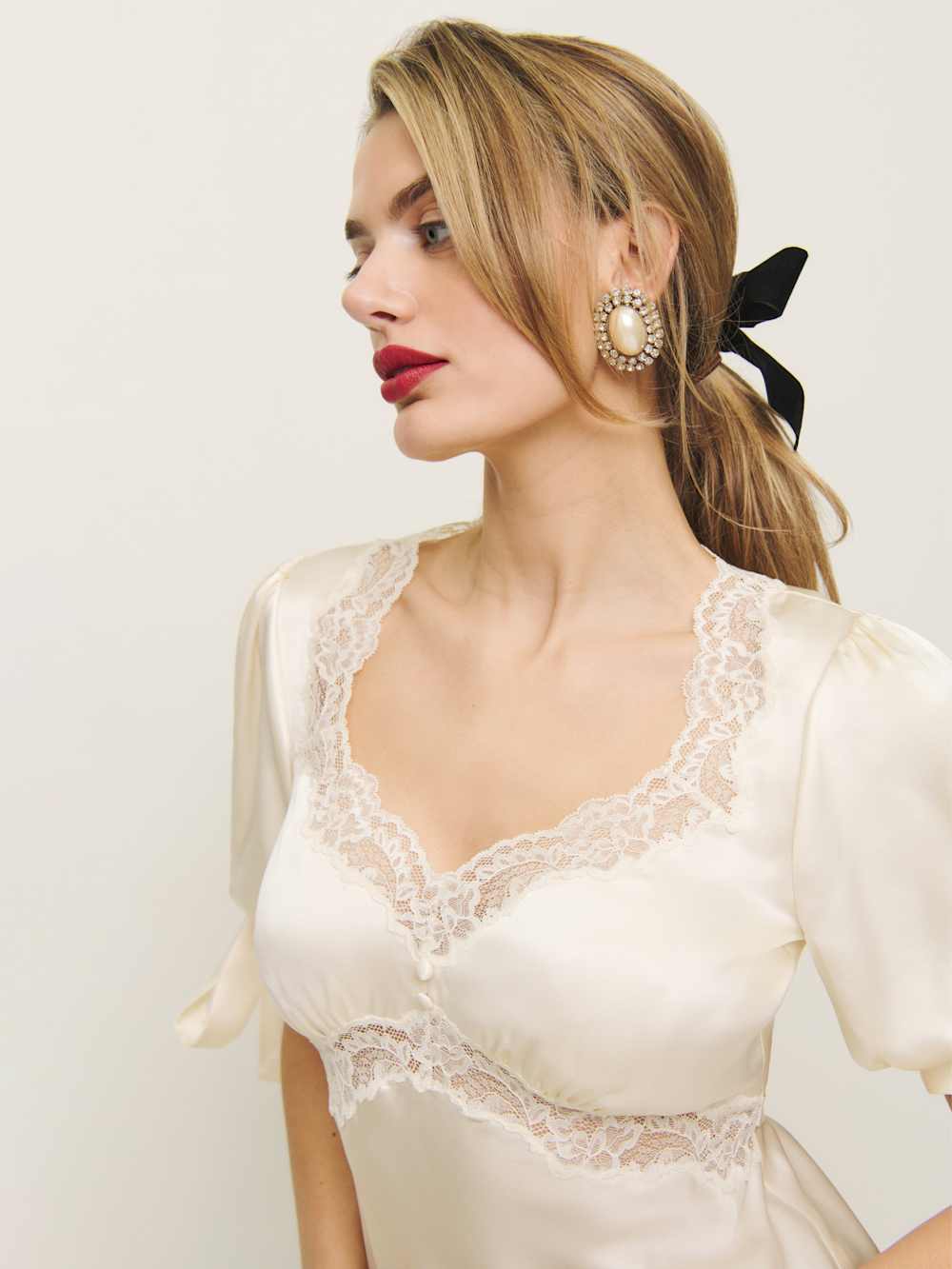 Reformation Dolly Silk Top - Fior Di Latte