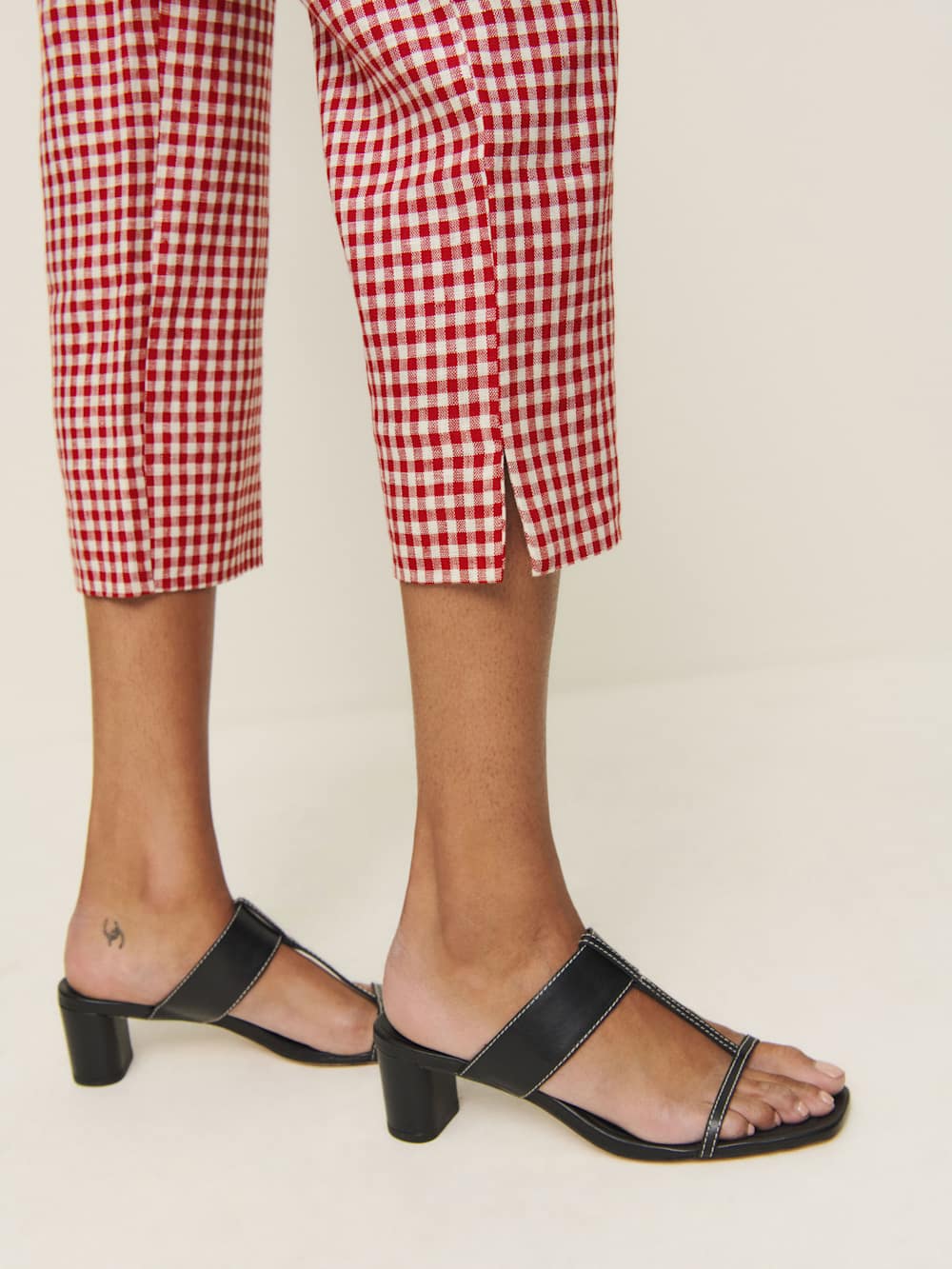 Reformation Petra Linen Low Rise Pedal Pusher Pant - Tomato Check