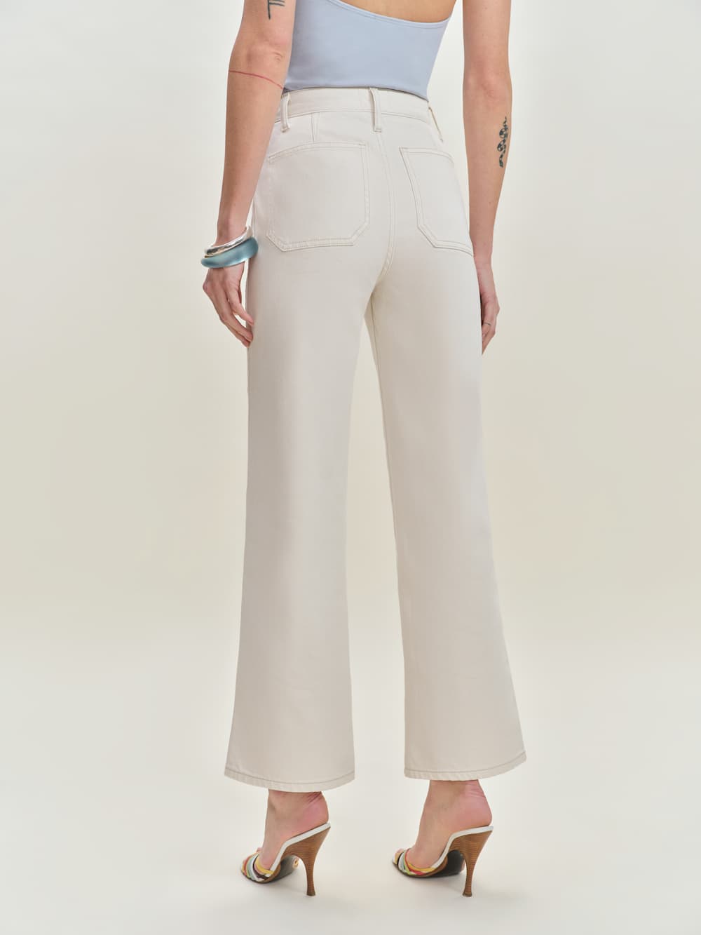 Reformation Alyssa Stretch High Rise Wide Leg Cropped Jeans - Fior Di Latte