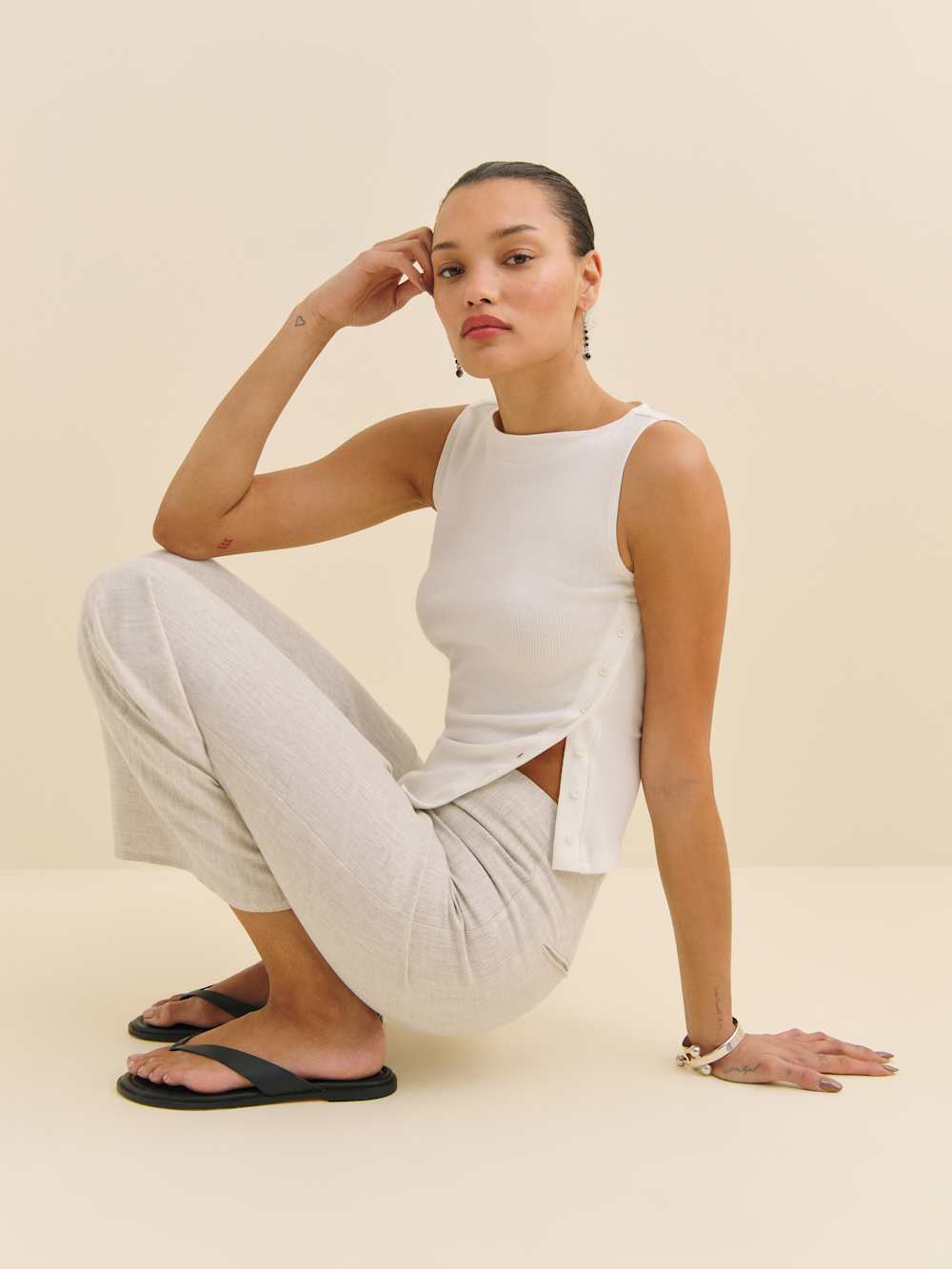 Reformation Joni Linen Cropped Pant - Oatmeal