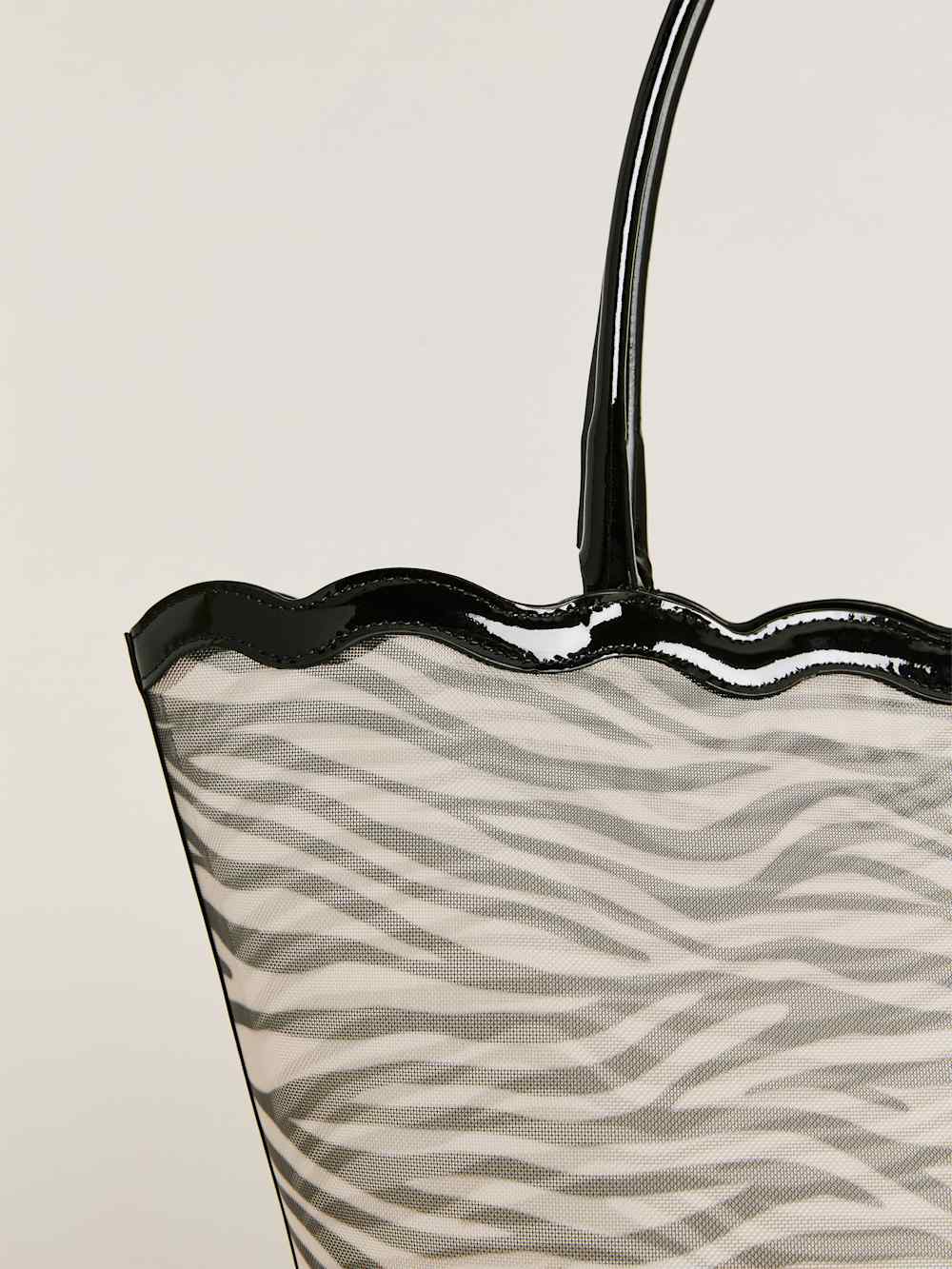 Reformation Isabella Tote - Zebra Mesh