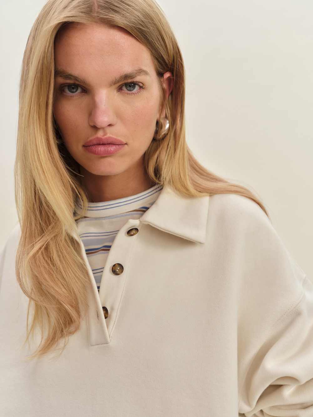 Reformation Nico Classic Polo Sweatshirt - Almond