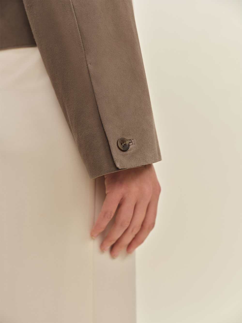 Reformation Veda Nell Suede Jacket - Mushroom
