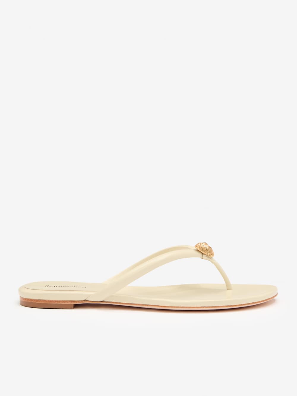 Reformation Onyx Thong Sandal - Cream Puff Conch