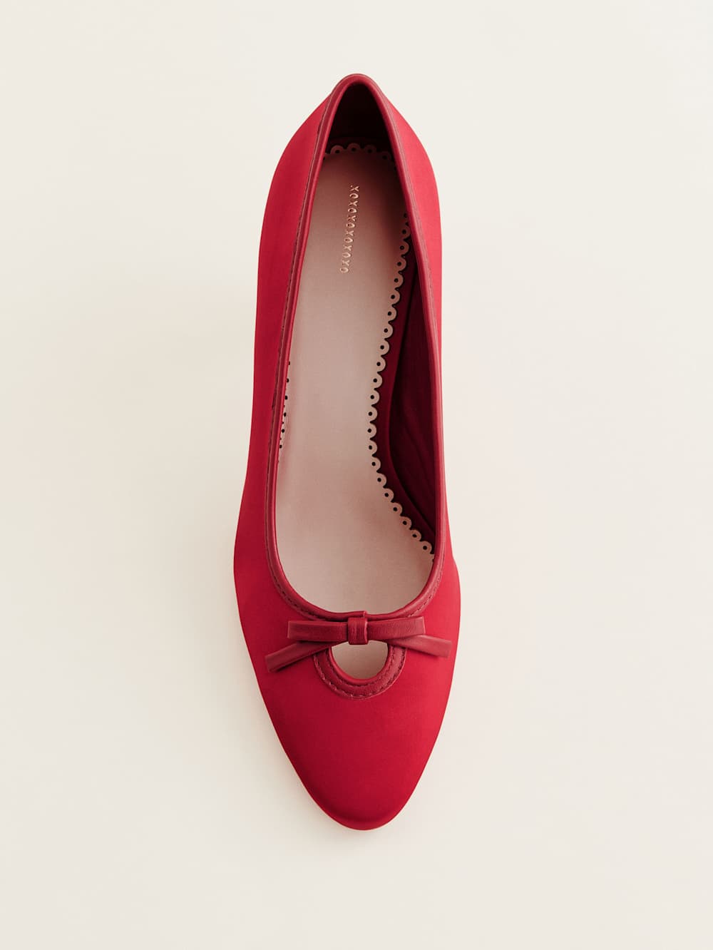 Reformation Pam Pump - Lipstick Satin