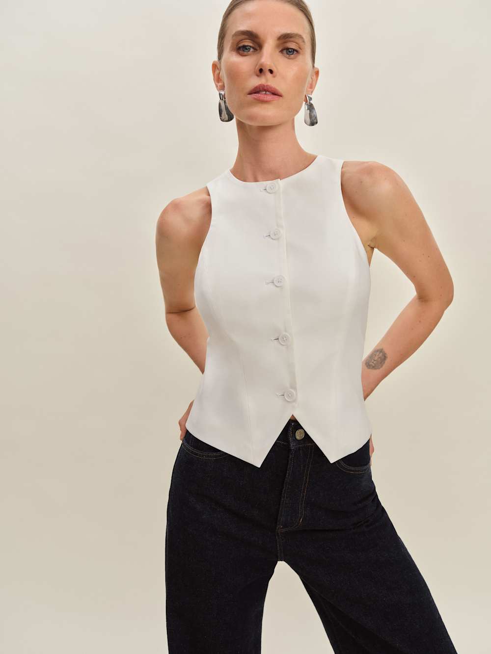Reformation Rory Vest - White