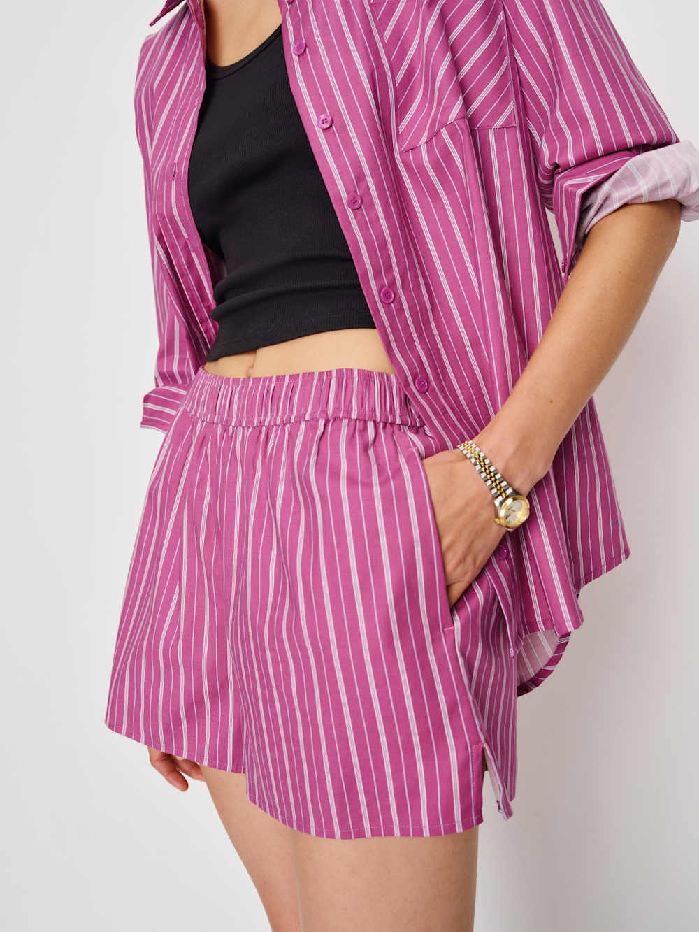 Reformation Miles Short - Hibiscus Stripe