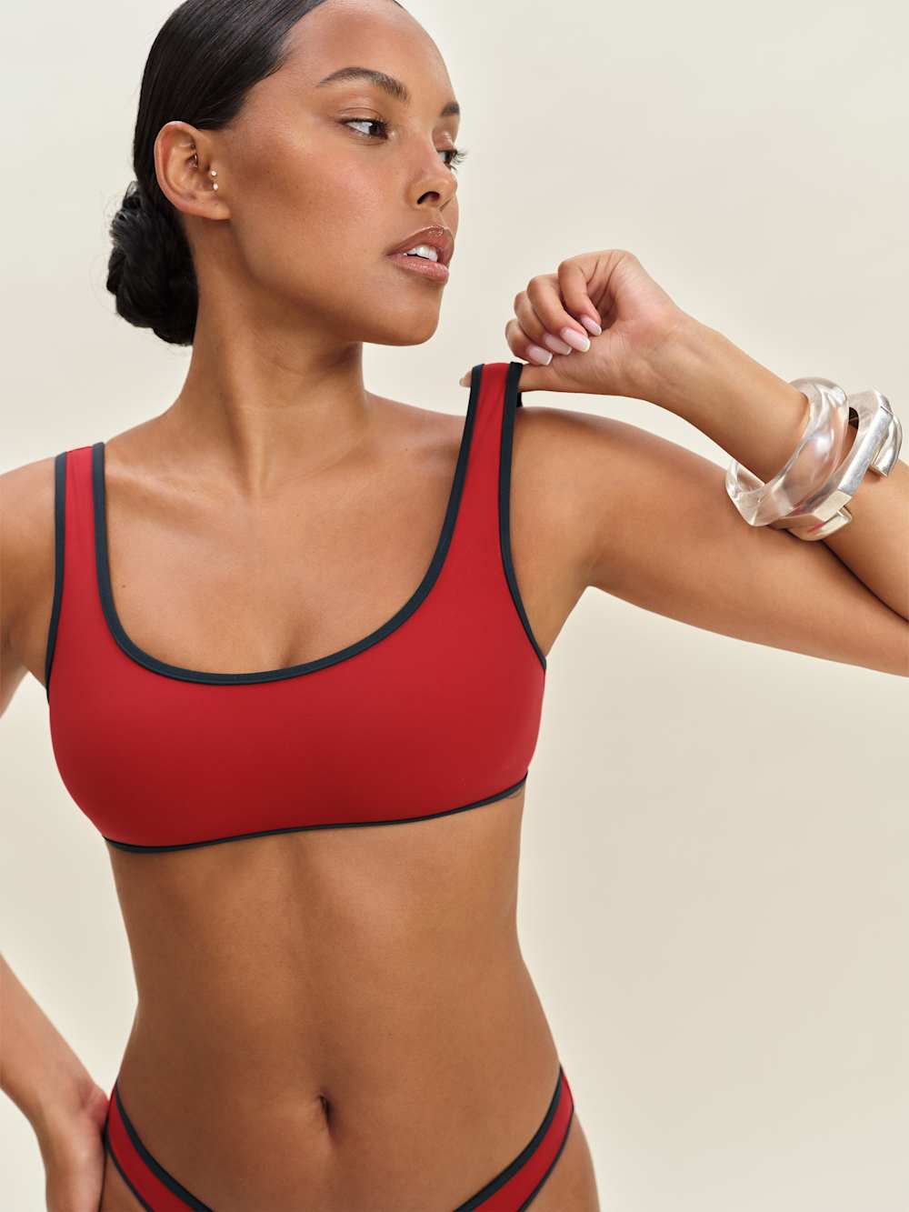 Reformation Vicky Bikini Top - Lipstick Midnight