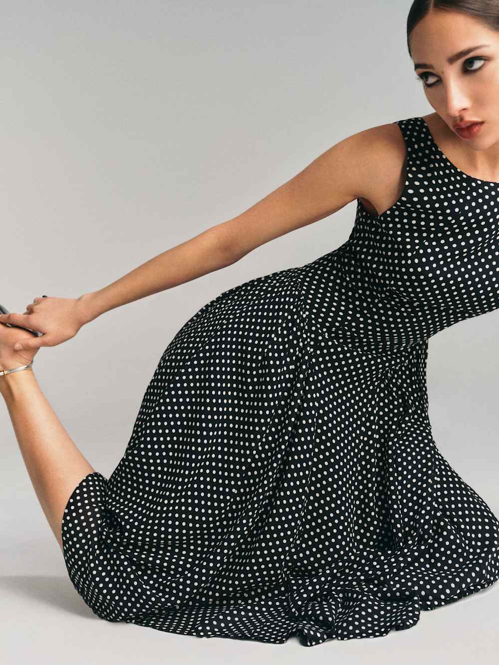Reformation Anelis Dress - Caviar Dot