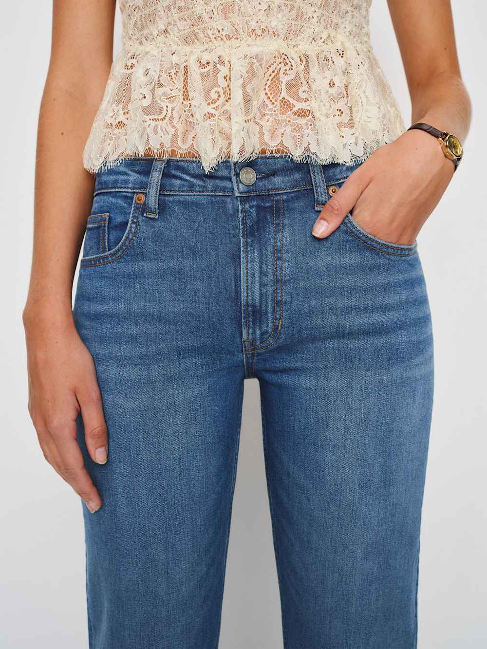 Reformation Elton Mid Rise Super Stretch Straight Jeans - Willamette