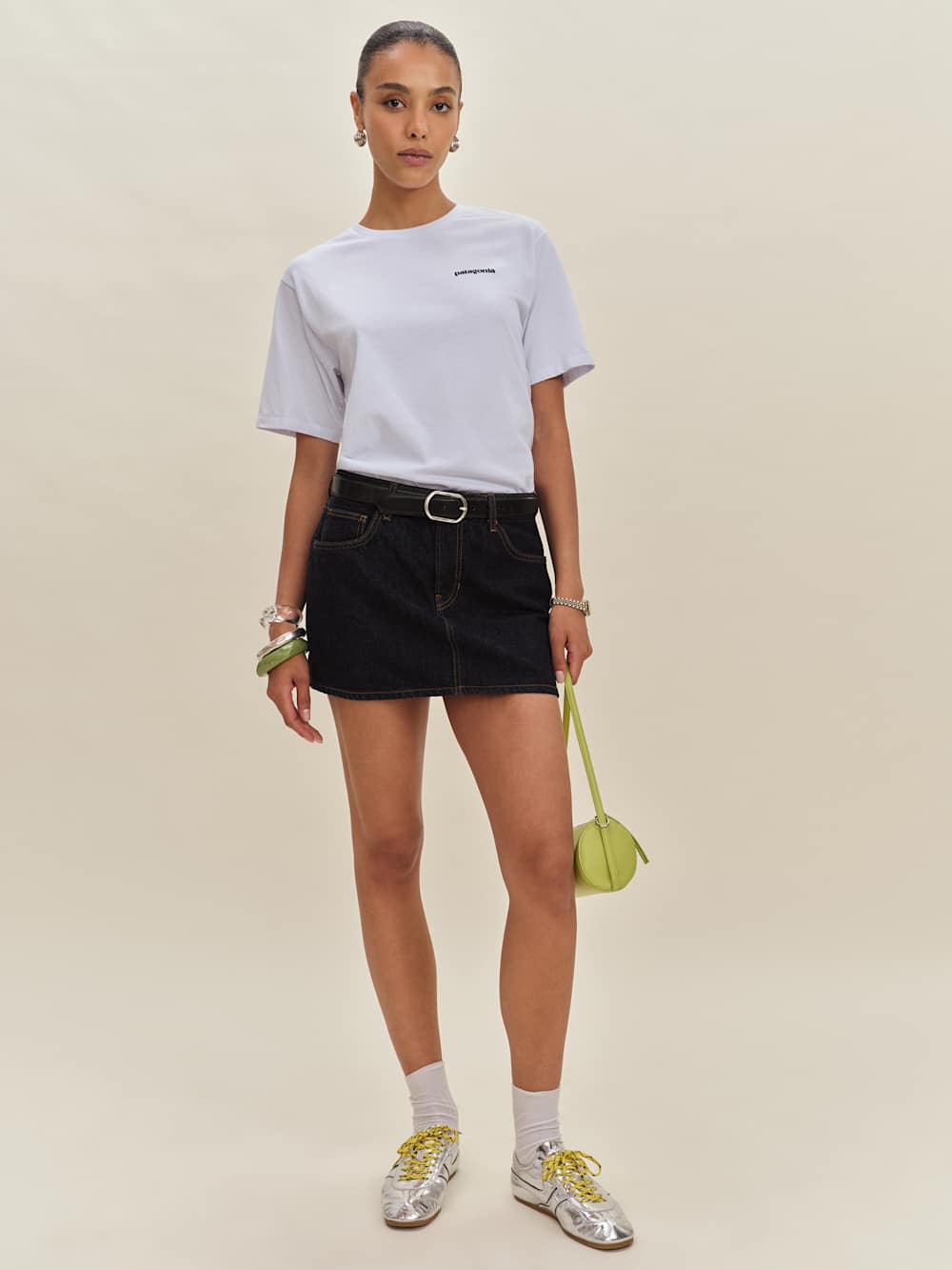 Reformation Patagonia M's P-6 Logo Responsibili-tee - White