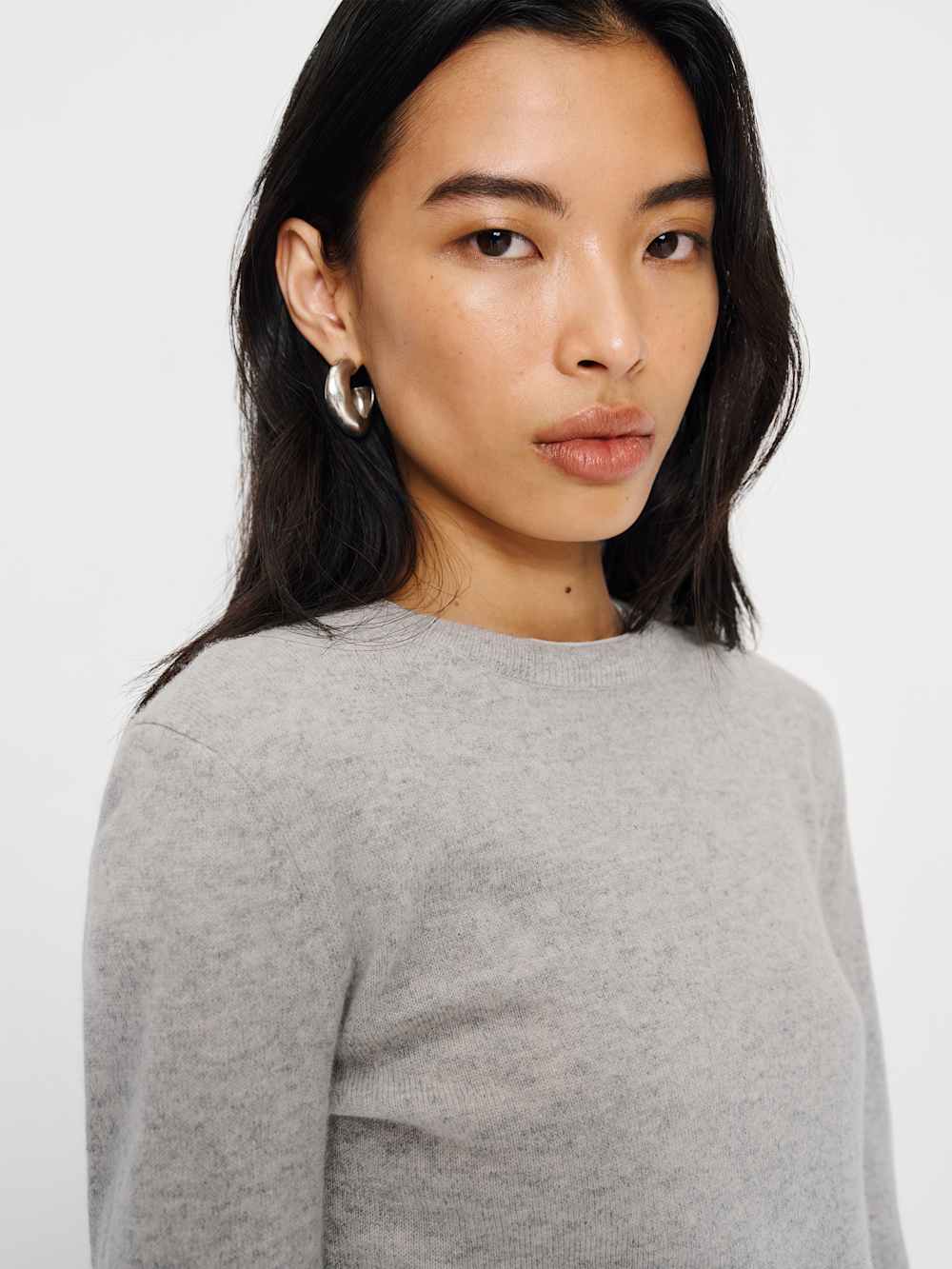 Reformation Lian Cashmere Crew Sweater - Foggy