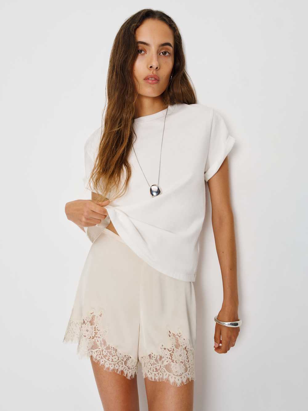 Reformation Fern Satin Short - Almond