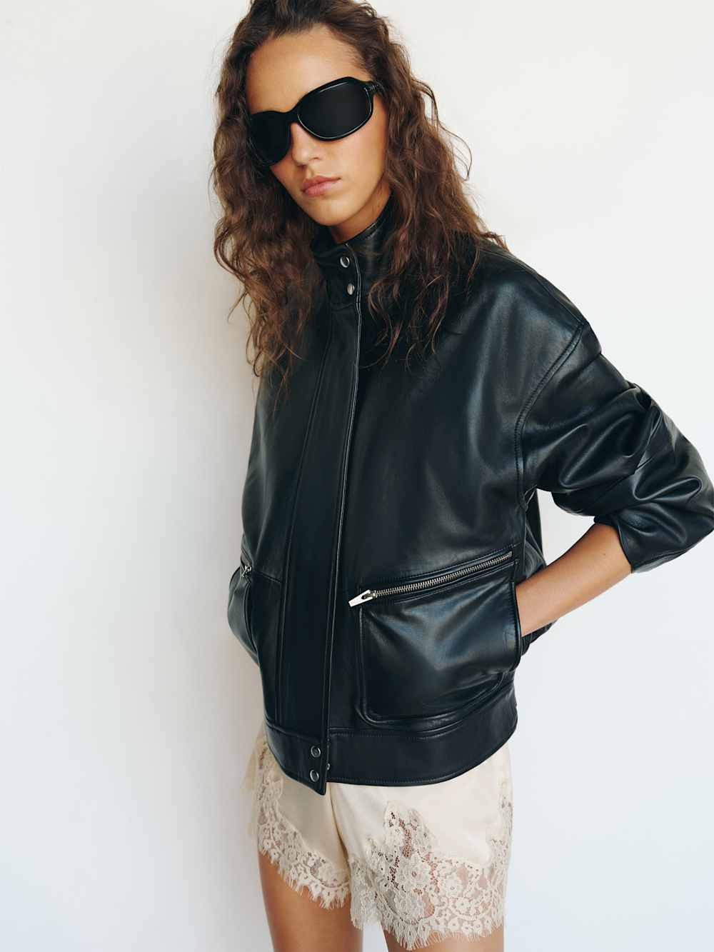 Reformation Fern Satin Short - Almond