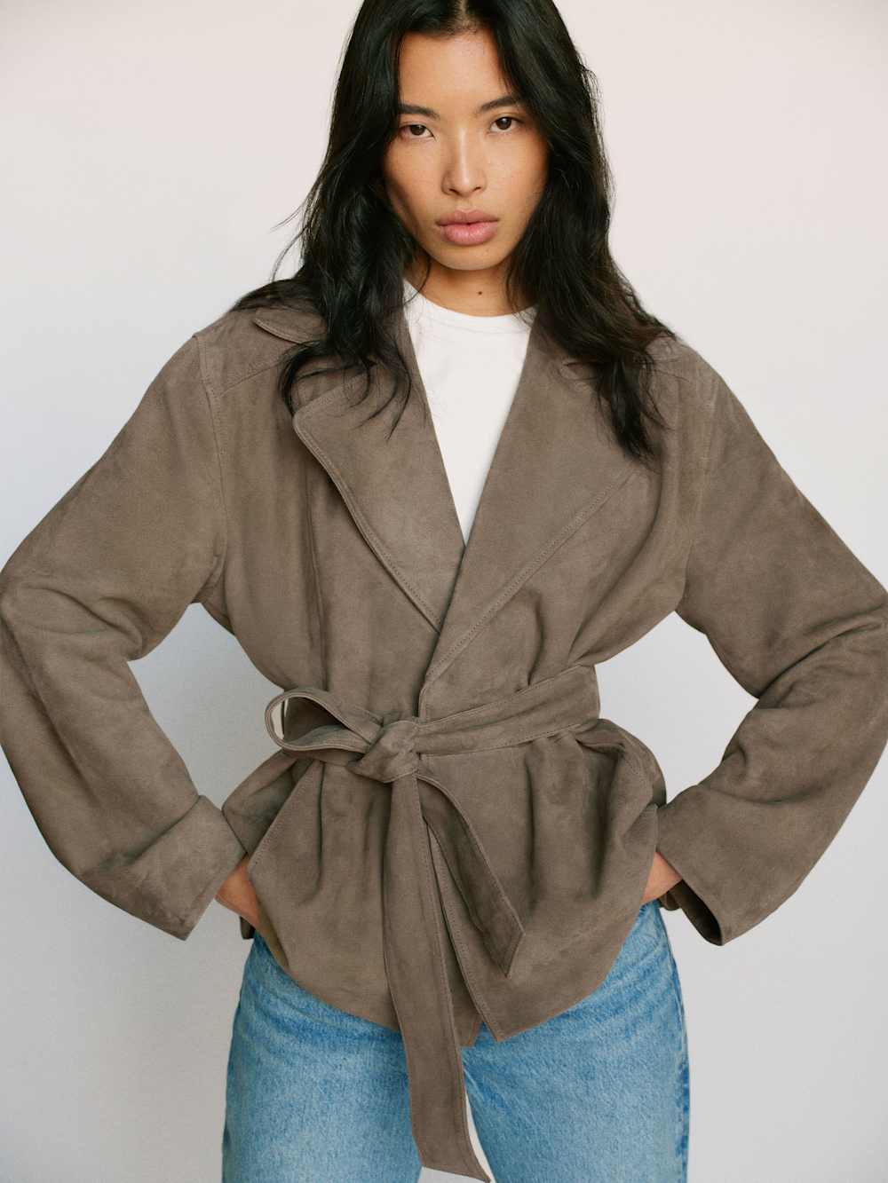 Reformation Veda Jaden Cropped Trench - Mushroom Suede