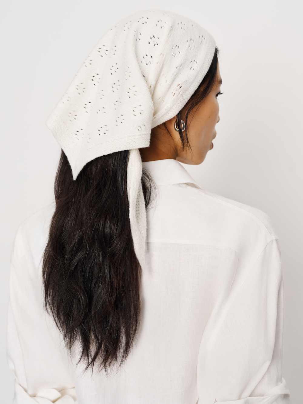 Reformation Goldie Cashmere Blend Triangle Scarf - Gossamer Pointelle