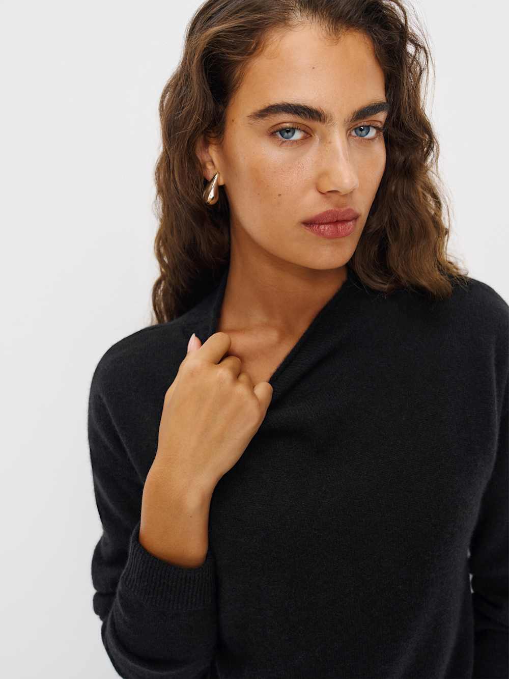 Reformation Monique Cashmere Mockneck - Black