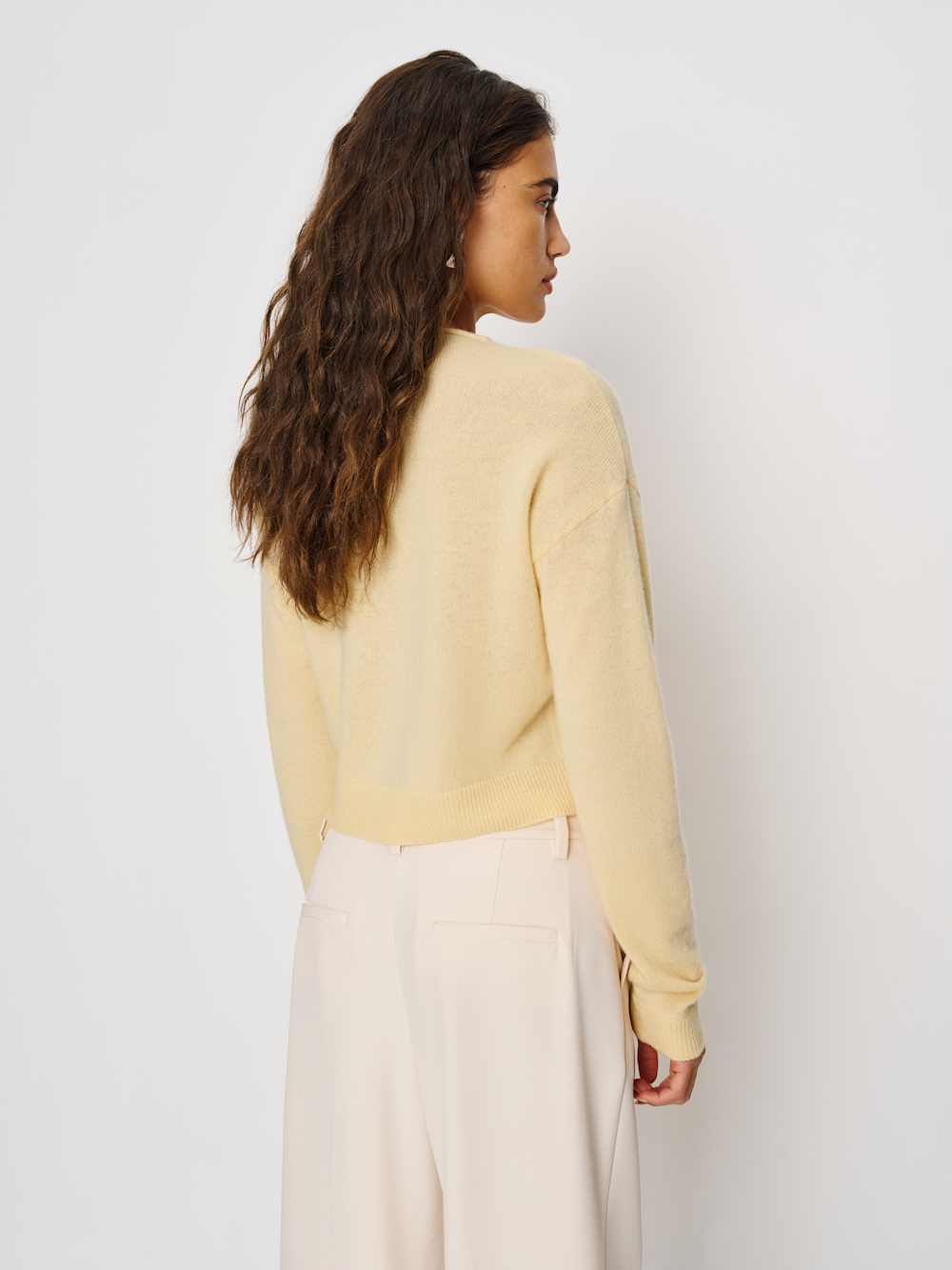 Reformation Monique Cashmere Mockneck - Parmesan