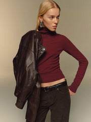 Reformation Jett Cashmere Turtleneck - Chianti