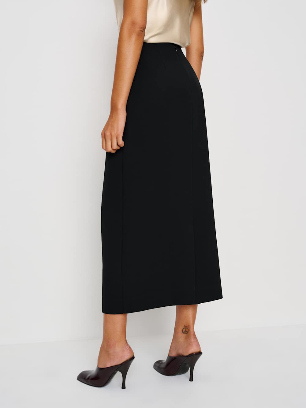 Reformation Britt Skirt - Black