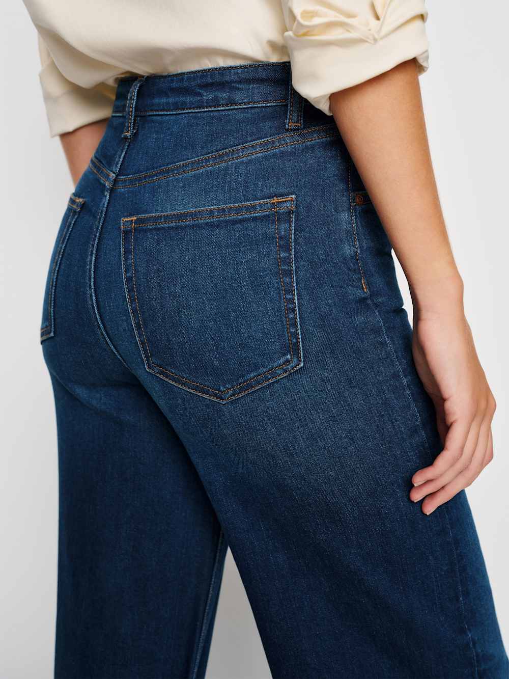 Reformation Bex Super Stretch High Rise Wide Leg Short Jeans - Wheeler