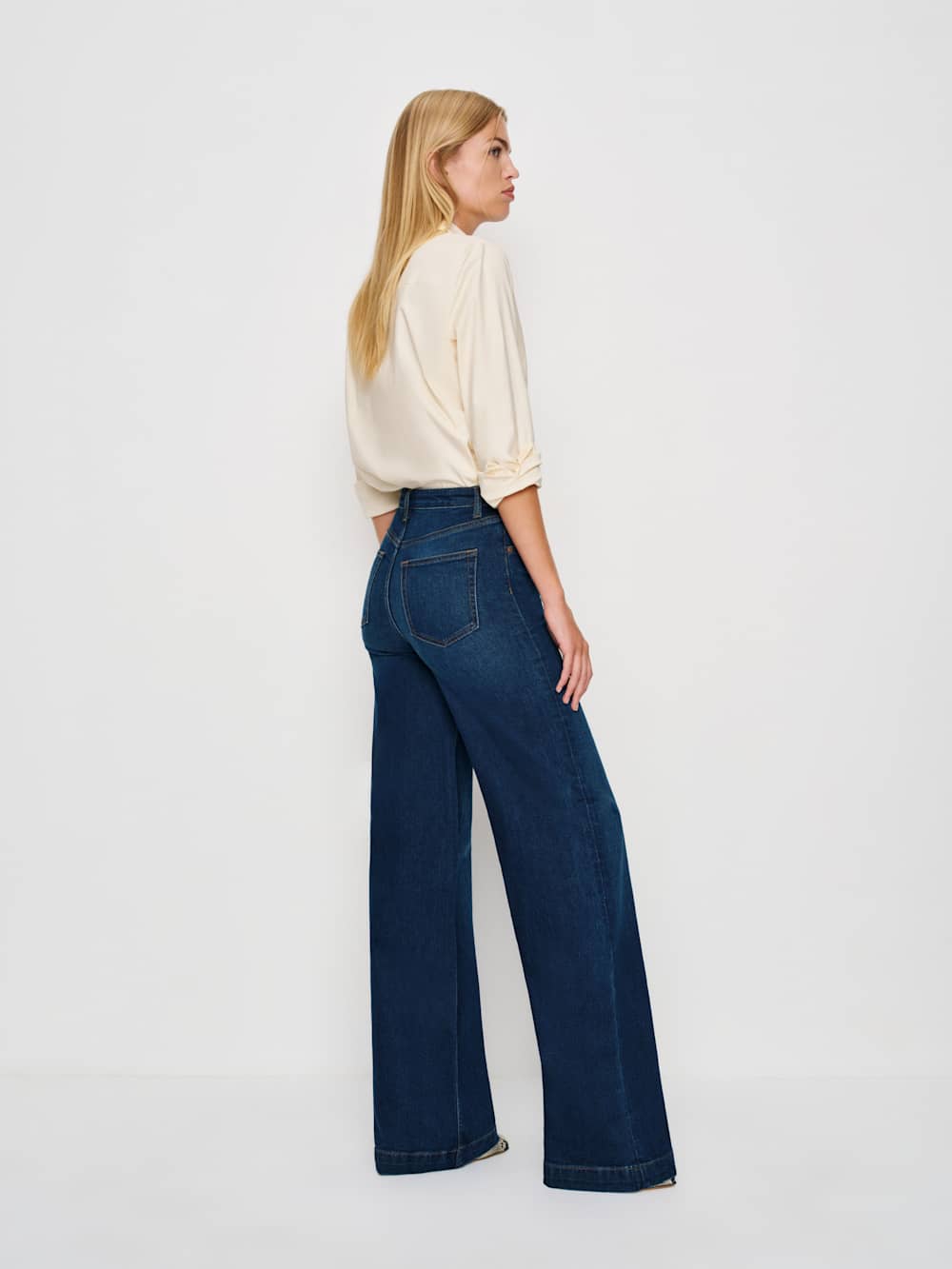 Reformation Bex Super Stretch High Rise Wide Leg Short Jeans - Wheeler