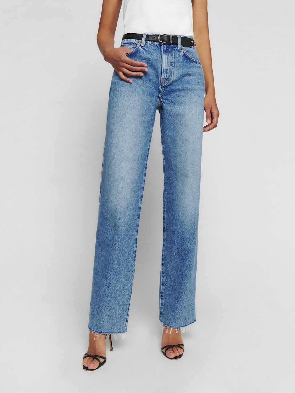 Reformation Val 90s Mid Rise Straight Short Jeans - Colorado