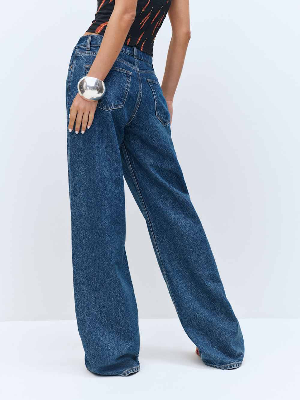 Reformation Cary Low Rise Slouchy Wide Leg Short Jeans - Cleary