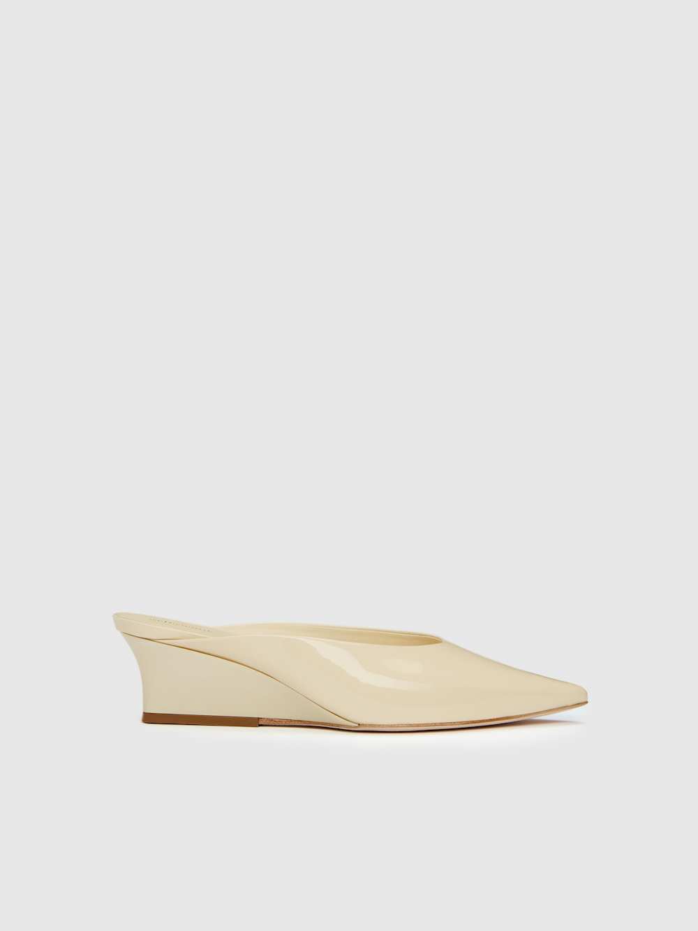 Reformation Marilyn Wedge Mule - Cream Puff Patent