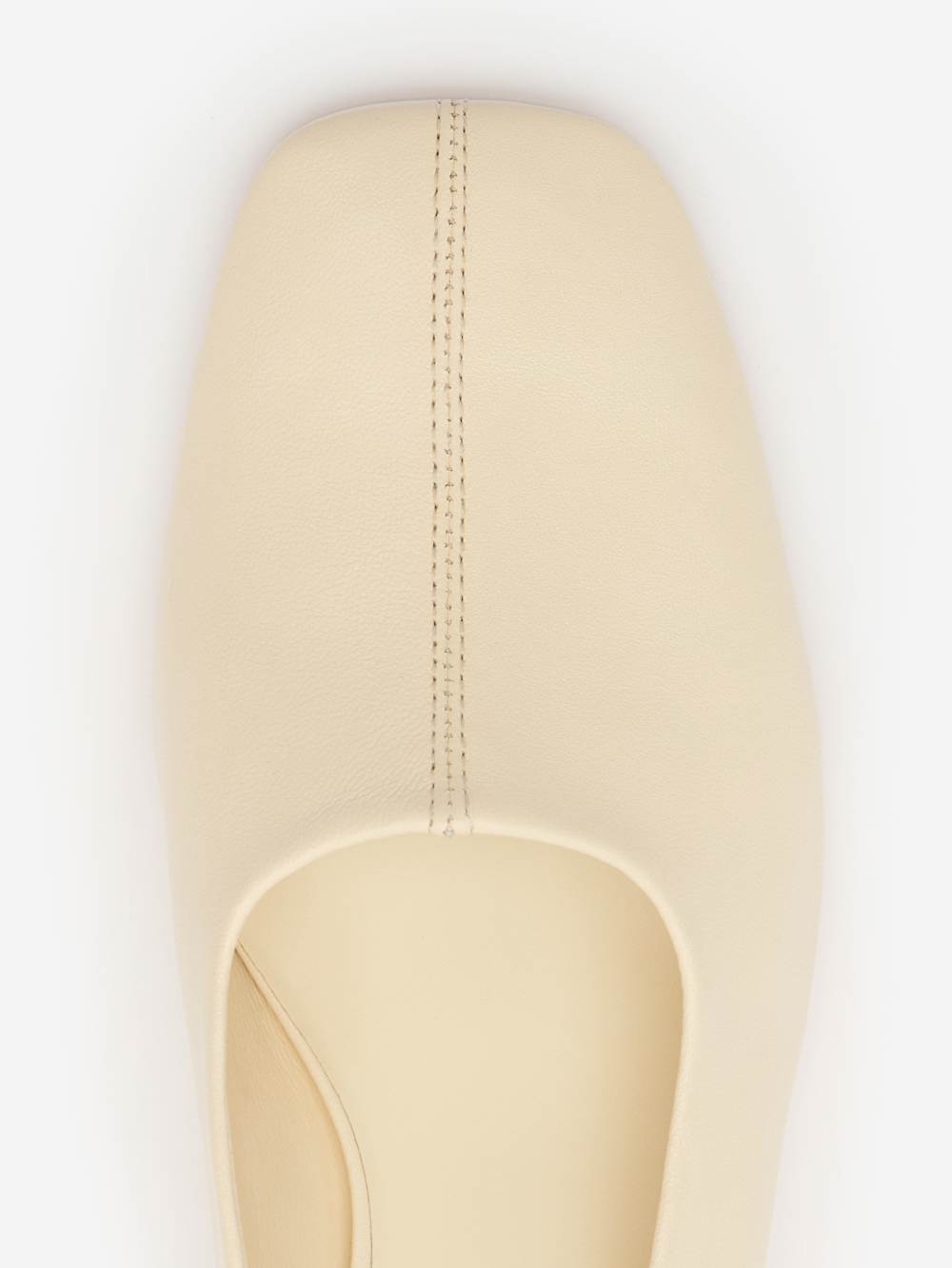 Reformation Inez Pump - Cream Puff Leather