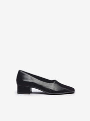 Reformation Inez Pump - Black Eel